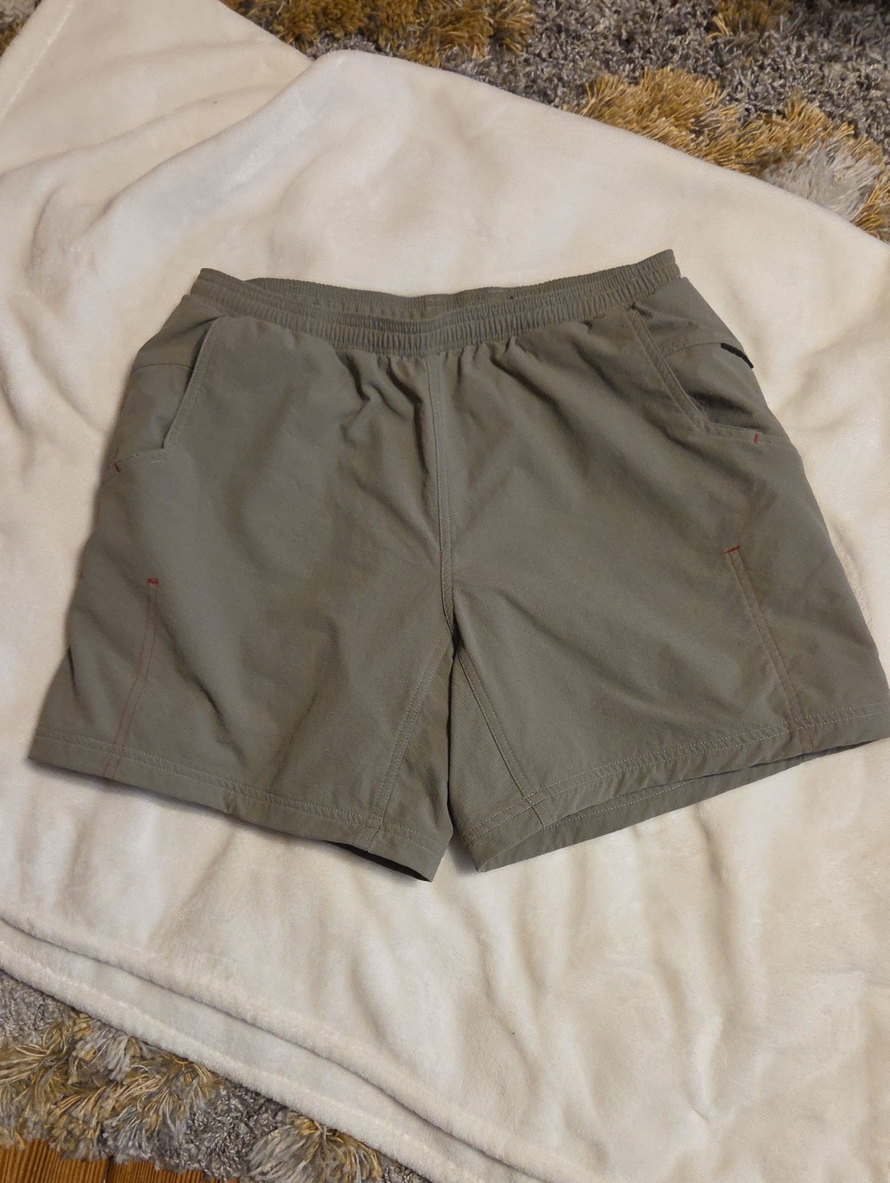 SUGOI Olive Athletic Pull-On Padded Cycling Shorts